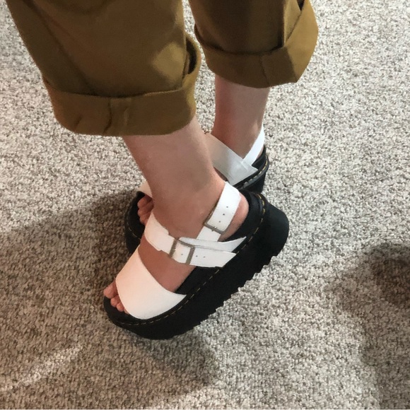 DR MARTENS Voss quad Sandals - Picture 6 of 13